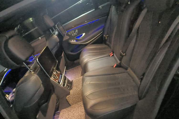 Used Mercedes-Benz S-Class AMG 2014 AMG S 63 L 4MATIC Left Rear Seat