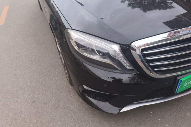 Used Mercedes-Benz S-Class AMG 2014 AMG S 63 L 4MATIC Right Front Headlight