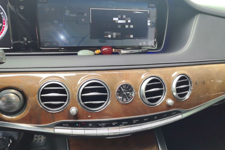 Used Mercedes-Benz S-Class AMG 2014 AMG S 63 L 4MATIC Audio And AC Panel