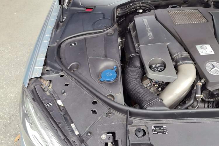 Used Mercedes-Benz S-Class AMG 2014 AMG S 63 L 4MATIC Engine Bay Right