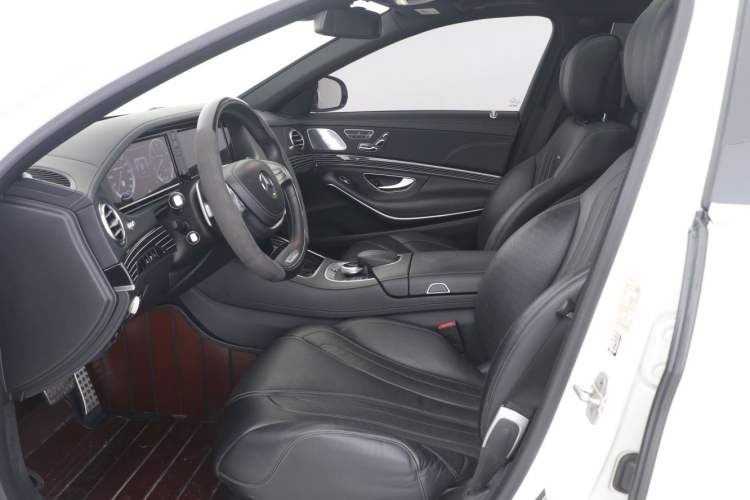 Used Mercedes-Benz S-Class AMG 2014 AMG S 63 L 4MATIC Interior 1