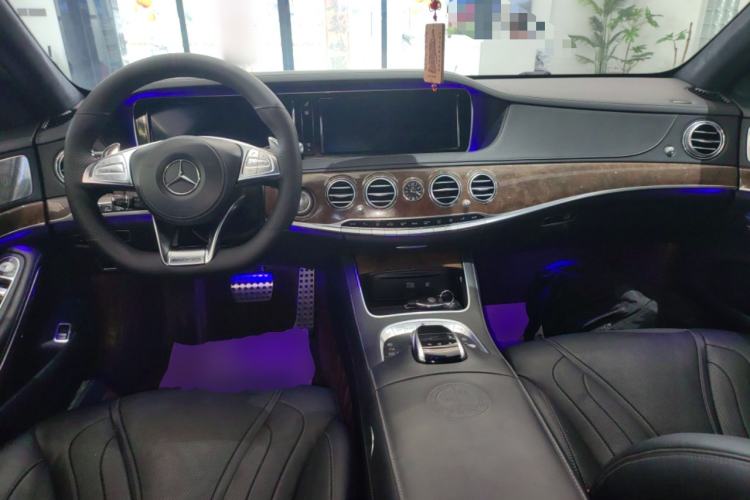 Used Mercedes-Benz S-Class AMG 2015 AMG S 63 L 4MATIC Center Console