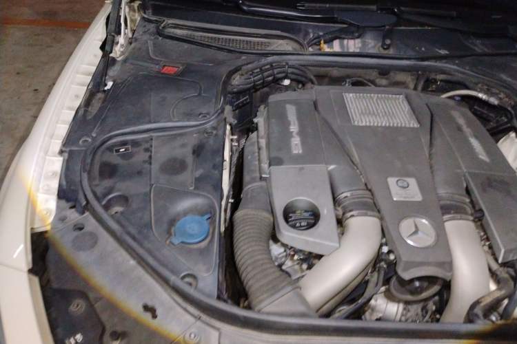 Used Mercedes-Benz S-Class AMG 2015 AMG S 63 4MATIC Coupe Engine Bay Right