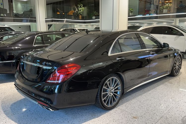 Used Mercedes-Benz S-Class AMG 2016 AMG S 63 L 4MATIC Exterior 3