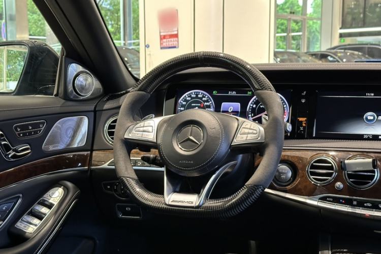 Used Mercedes-Benz S-Class AMG 2016 AMG S 63 L 4MATIC Interior 6