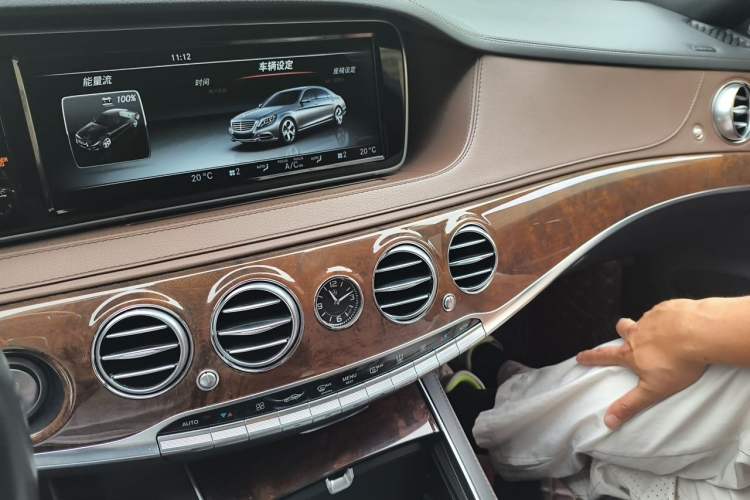 Used Mercedes-Benz S-Class New Energy 2016 S 500 e L Audio And AC Panel