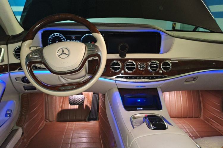 Used Mercedes-Benz S-Class New Energy 2016 S 500 e L Center Console