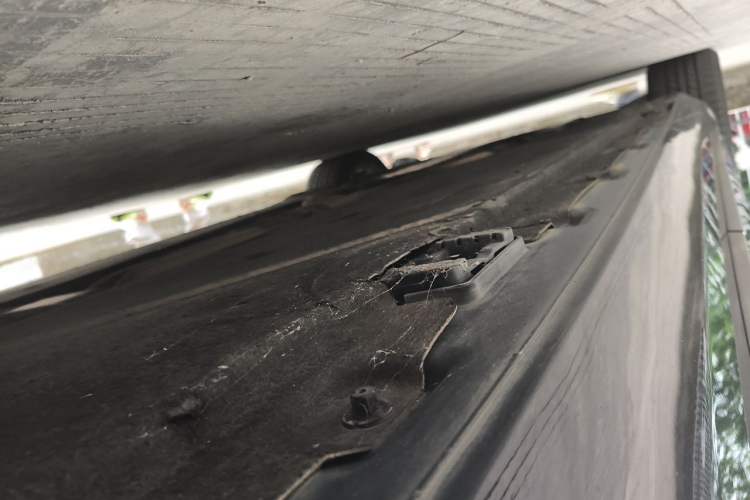 Used Mercedes-Benz S-Class New Energy 2016 S 500 e L Chassis Rear Left
