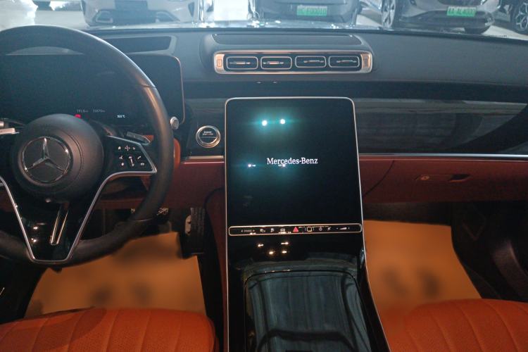 Used Mercedes-Benz S-Class New Energy 2023 S 450 e L Plug-in Hybrid Sedan Audio And AC Panel