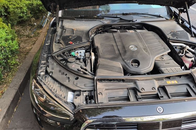 Used Mercedes-Benz S-Class New Energy 2023 S 450 e L Plug-in Hybrid Sedan Engine Bay Right