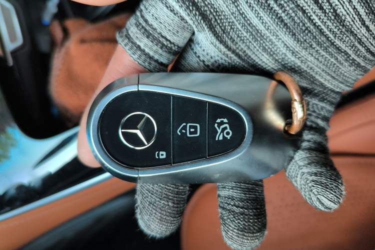 Used Mercedes-Benz S-Class New Energy 2023 S 450 e L Plug-in Hybrid Sedan Vehicle Key