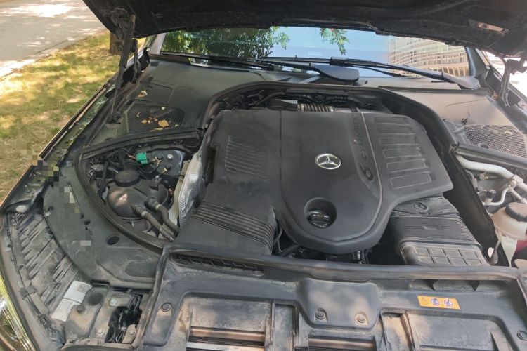 Used Mercedes-Benz S-Class New Energy 2024 S 450 e L Plug-in Hybrid Sedan Engine Bay Right