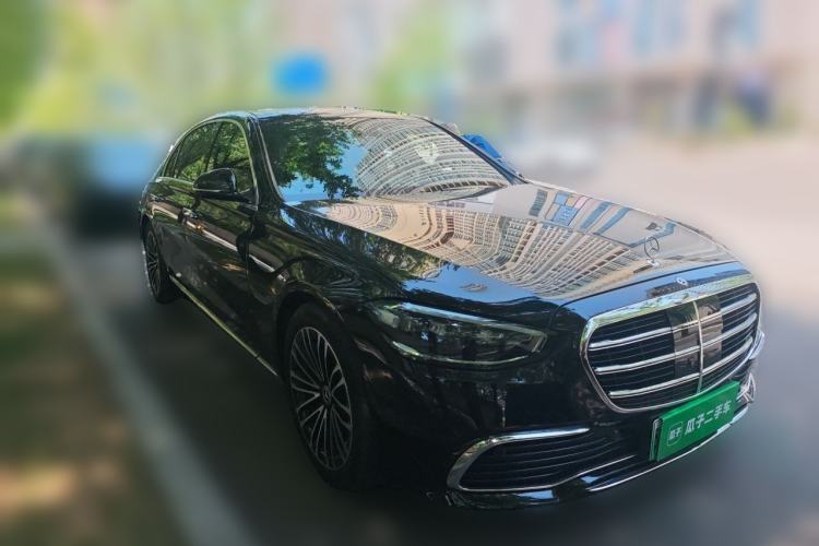 Used Mercedes-Benz S-Class New Energy 2024 S 450 e L Plug-in Hybrid Sedan Front Right 45 Deg