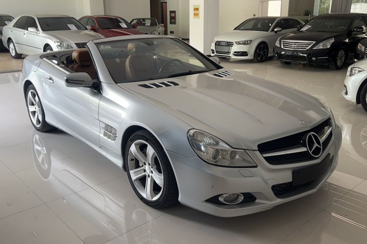 Used Mercedes-Benz SL-Class 2010 SL 350 Exterior 2