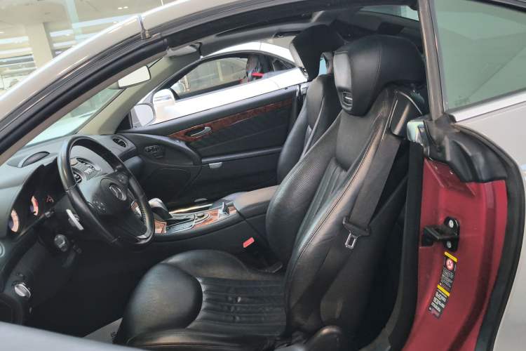 Used Mercedes-Benz SL-Class 2011 SL 350 Grand Edition Left Front Seat