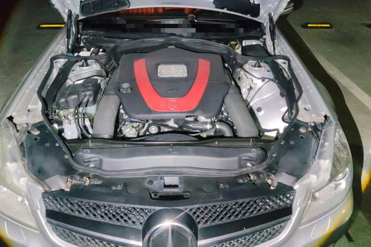 Used Mercedes-Benz SL-Class 2011 SL 350 Grand Edition Engine Bay