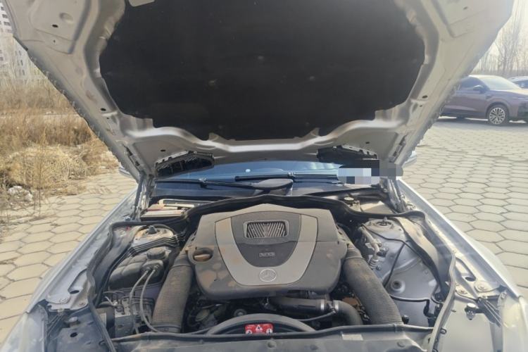 Used Mercedes-Benz SL-Class 2011 SL 300 Grand Edition Engine Bay