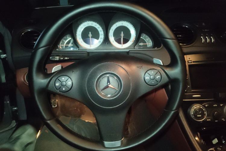 Used Mercedes-Benz SL-Class 2011 SL 350 Grand Edition Steering Wheel