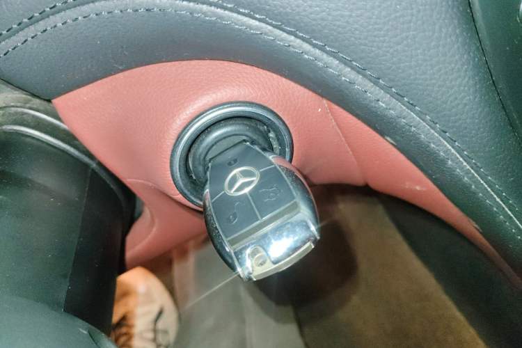 Used Mercedes-Benz SL-Class 2011 SL 350 Grand Edition Vehicle Key