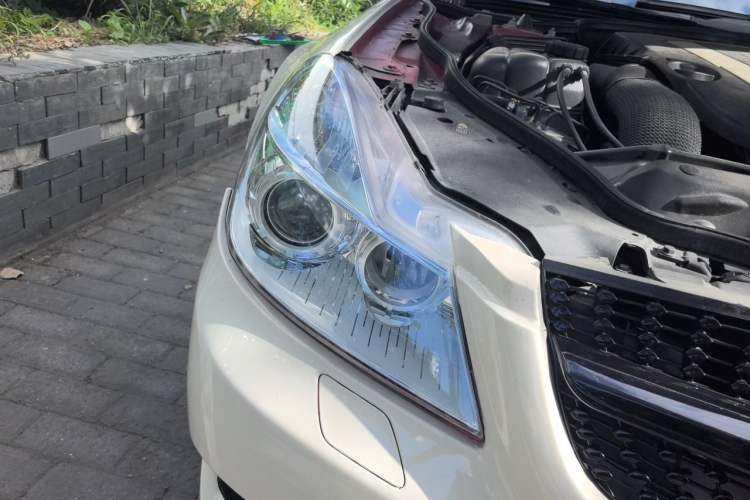 Used Mercedes-Benz SL-Class 2011 SL 300 Grand Edition Right Front Headlight