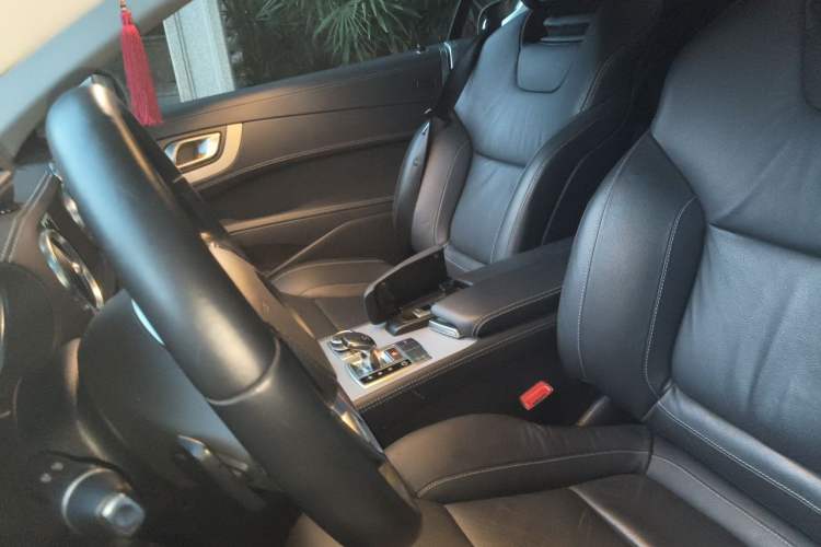 Used Mercedes-Benz SL-Class 2013 SL 350 Fashion Model Left Front Seat