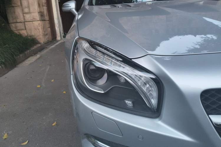 Used Mercedes-Benz SL-Class 2013 SL 350 Fashion Model Right Front Headlight