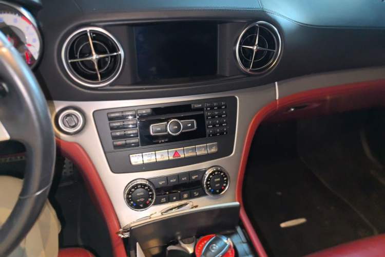 Used Mercedes-Benz SL-Class 2013 SL 350 Fashion Model Audio And AC Panel