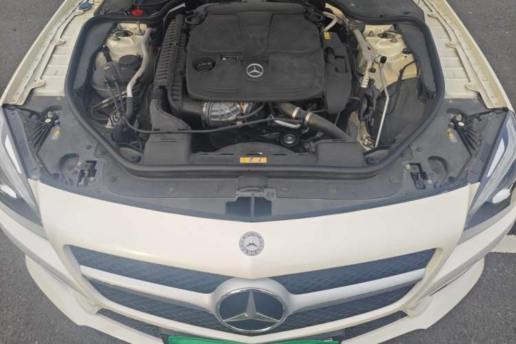 Used Mercedes-Benz SL-Class 2013 SL 350 Luxury Sports Model Engine Bay
