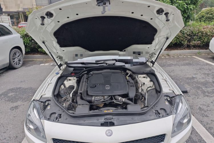 Used Mercedes-Benz SL-Class 2013 SL 350 Fashion Model Engine Bay