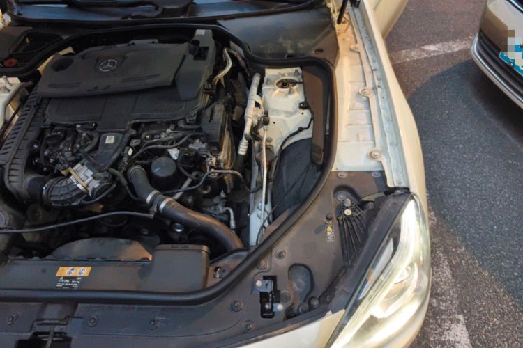 Used Mercedes-Benz SL-Class 2013 SL 350 Fashion Model Engine Bay Left