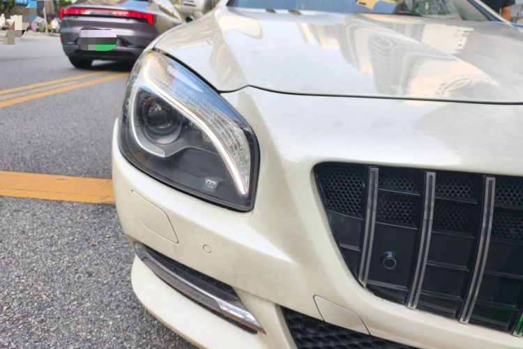 Used Mercedes-Benz SL-Class 2013 SL 350 Fashion Model Right Front Headlight
