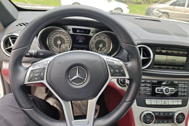 Used Mercedes-Benz SL-Class 2013 SL 350 Fashion Model Steering Wheel