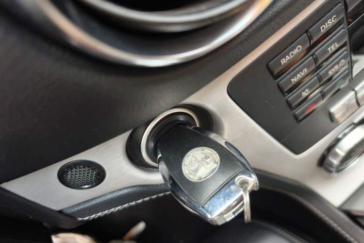 Used Mercedes-Benz SL-Class 2013 SL 350 Fashion Model Vehicle Key