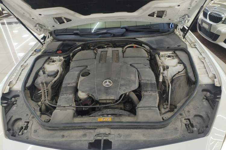 Used Mercedes-Benz SL-Class 2017 SL 400 Engine Bay