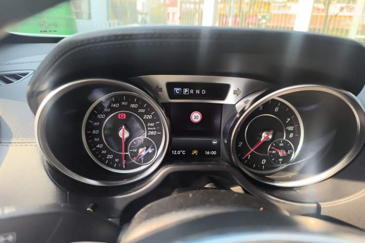 Used Mercedes-Benz SL-Class 2017 SL 400 Instrument Cluster