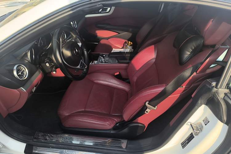 Used Mercedes-Benz SL-Class 2017 SL 400 Left Front Seat