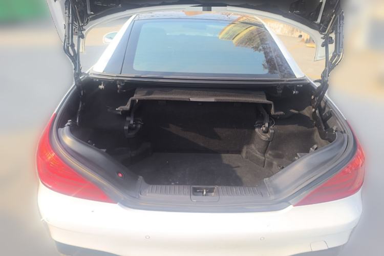 Used Mercedes-Benz SL-Class 2017 SL 400 Trunk
