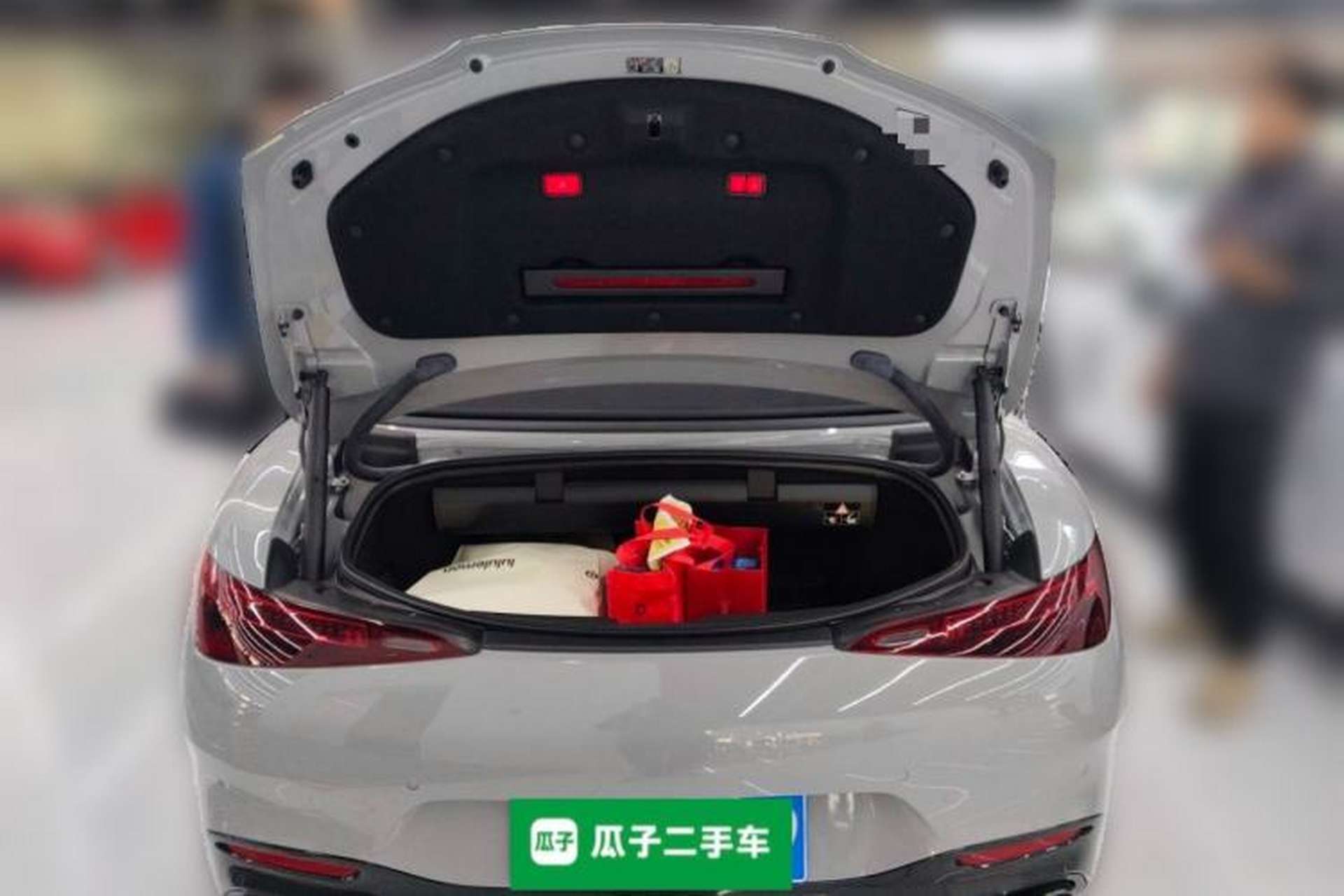 Used Mercedes-Benz SL-Class  Trunk