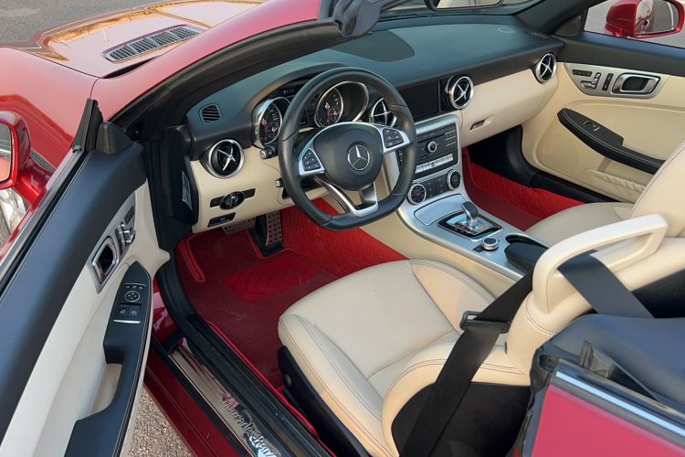 Used Mercedes-Benz SLC 2016 SLC 200 Dynamic Edition Driver Seat