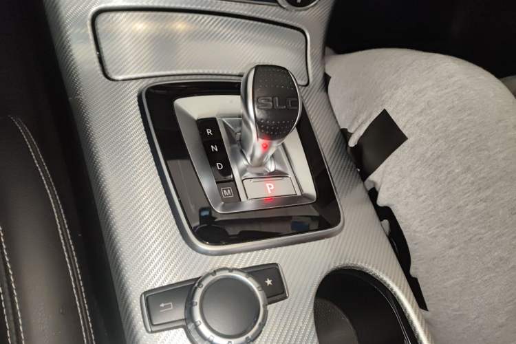 Used Mercedes-Benz SLC 2016 SLC 200 Fashion Model Gear Lever