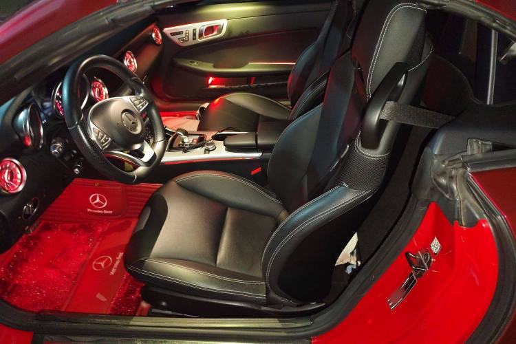 Used Mercedes-Benz SLC 2016 SLC 200 Fashion Model Interior 4