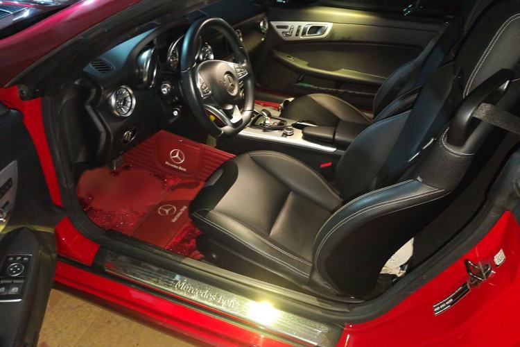 Used Mercedes-Benz SLC 2016 SLC 200 Fashion Model Left Front Seat