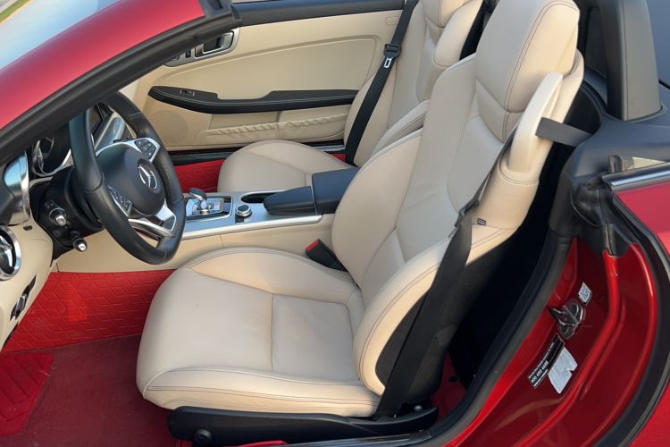 Used Mercedes-Benz SLC 2016 SLC 200 Dynamic Edition Left Rear Seat