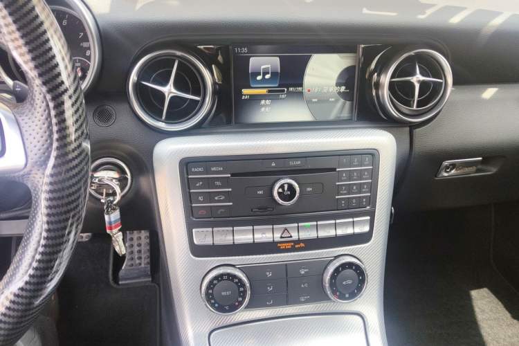 Used Mercedes-Benz SLC 2016 SLC 200 Fashion Model Audio And AC Panel
