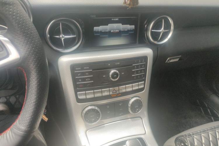 Used Mercedes-Benz SLC 2016 SLC 200 Fashion Model Audio And AC Panel