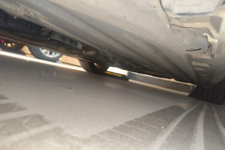 Used Mercedes-Benz SLC 2016 SLC 200 Dynamic Edition Chassis Front Left