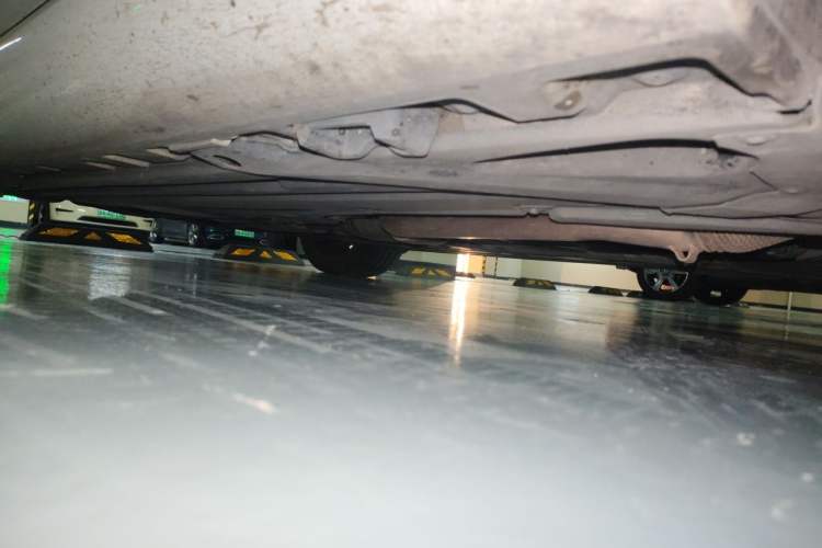Used Mercedes-Benz SLC 2016 SLC 200 Dynamic Edition Chassis Front Right