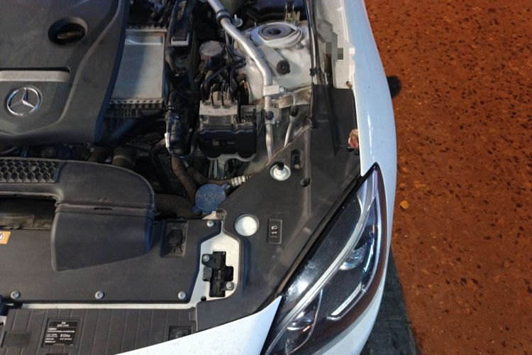 Used Mercedes-Benz SLC 2016 SLC 300 Luxury Sports Model Engine Bay Left
