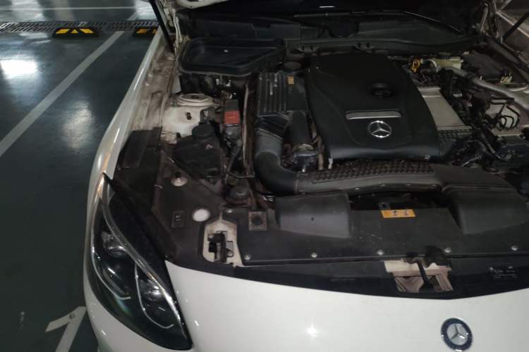 Used Mercedes-Benz SLC 2016 SLC 200 Dynamic Edition Engine Bay Right