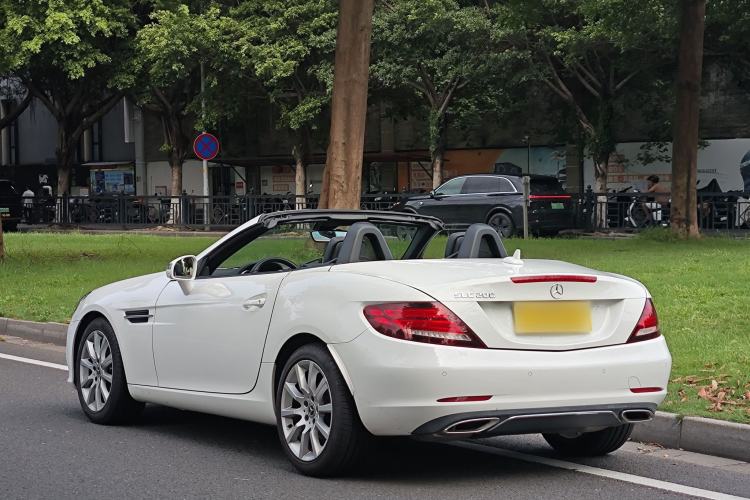 Used Mercedes-Benz SLC 2016 SLC 200 Dynamic Edition Exterior 4